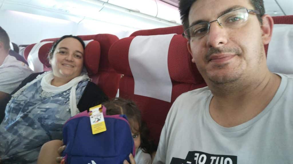 viajar en Avión con niños